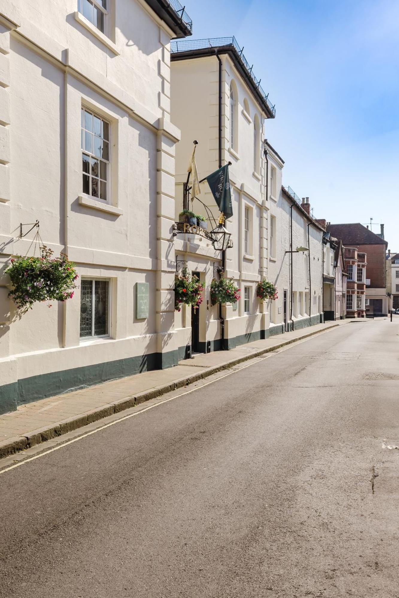 Winchester Royal Hotel Kültér fotó