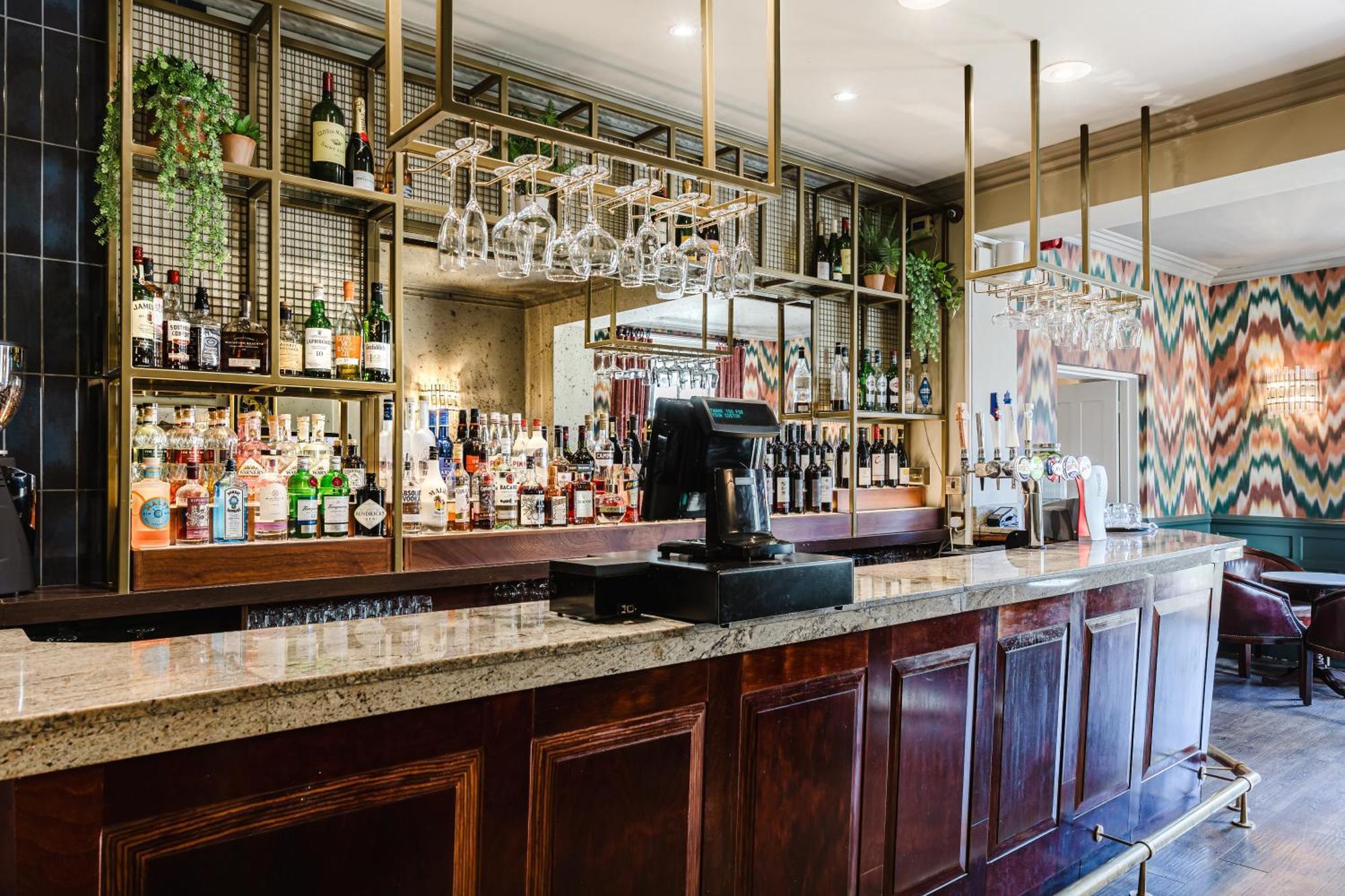 Winchester Royal Hotel Kültér fotó