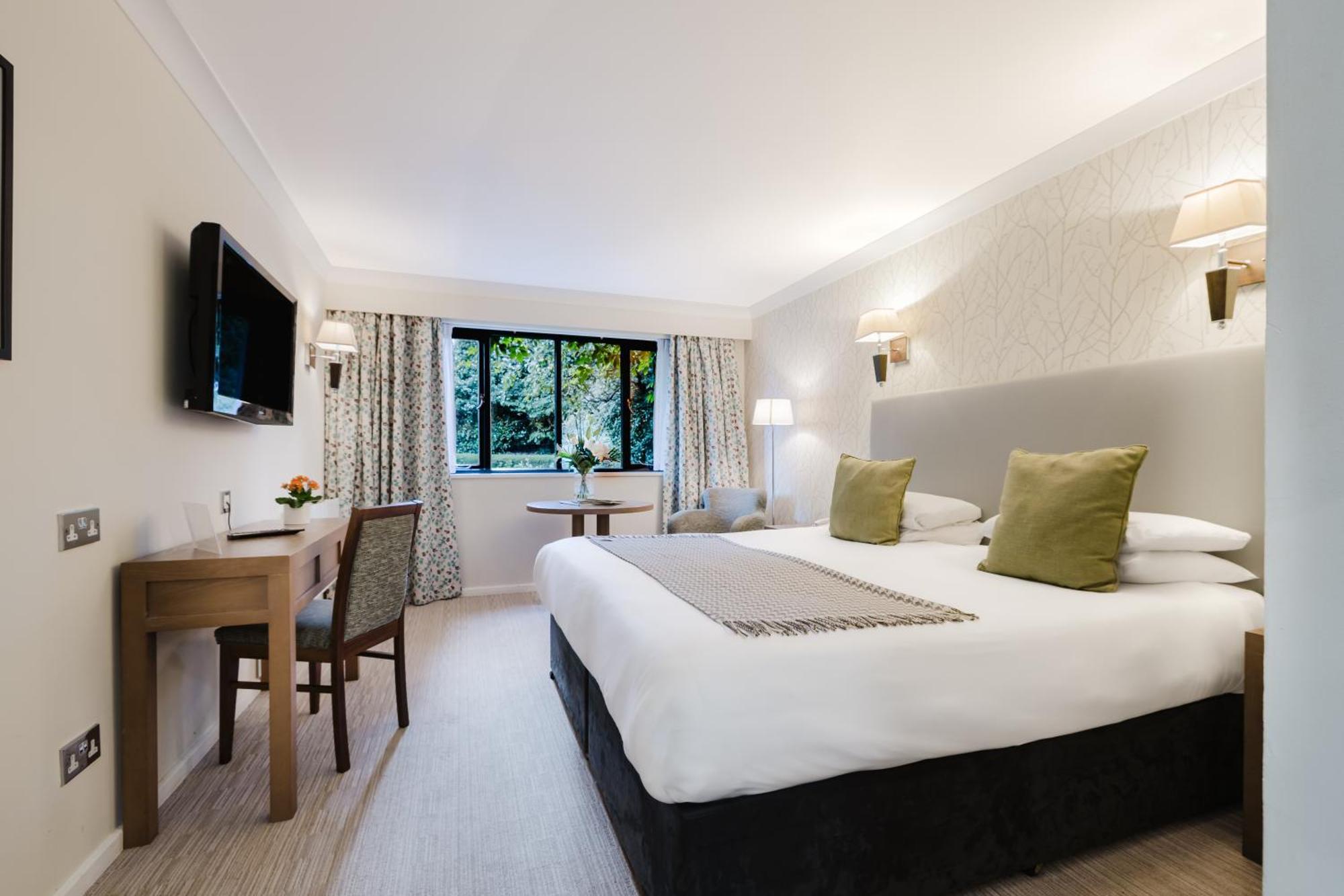 Winchester Royal Hotel Kültér fotó